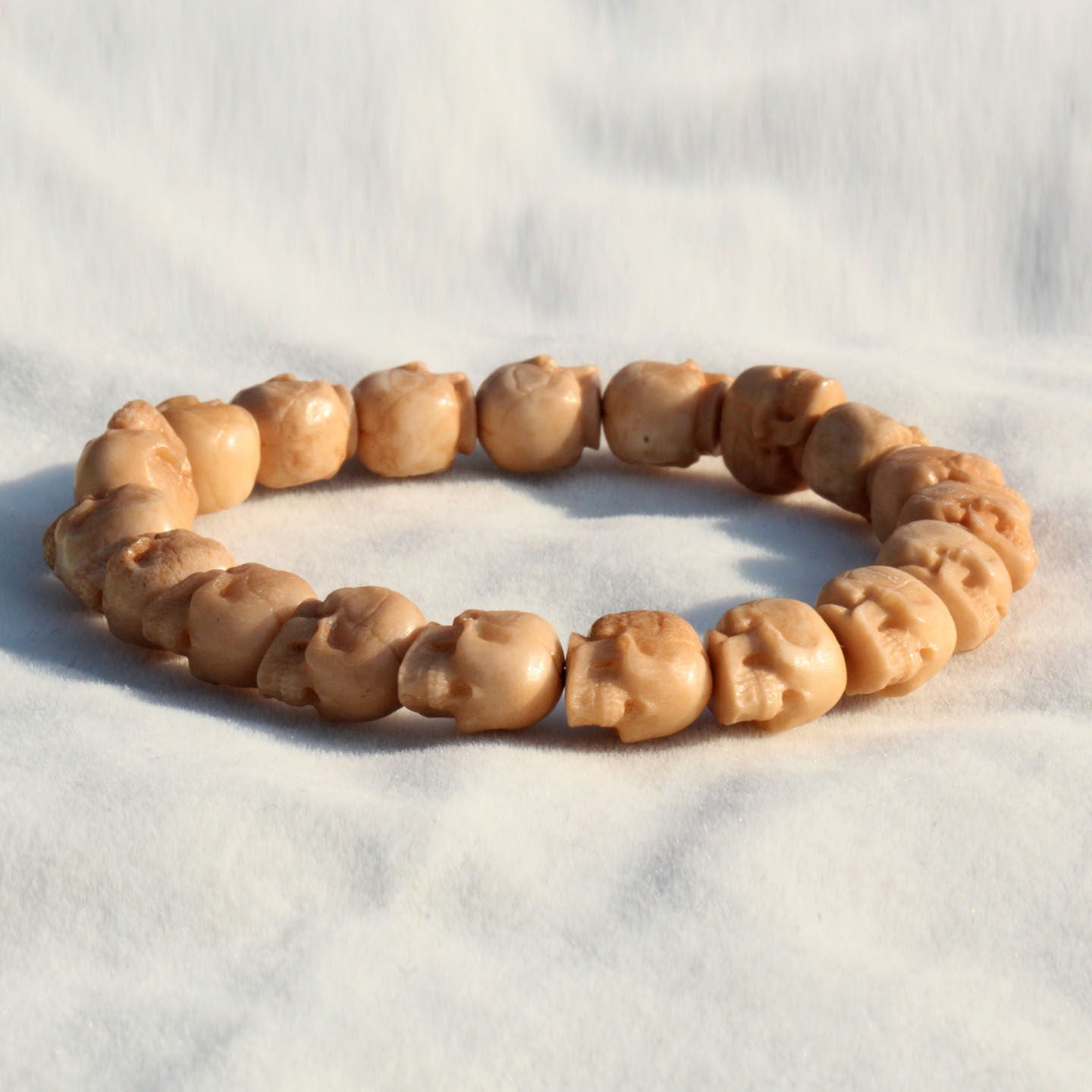 Antler-Carved Eye-less Design Skull Bead Bracelet