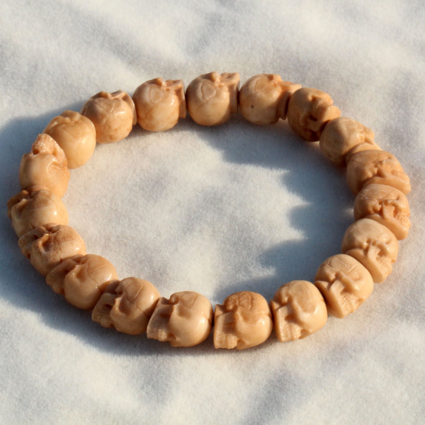 Antler-Carved Eye-less Design Skull Bead Bracelet