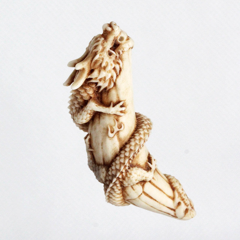 Antler Carving Dragon-Coiled Tooth Pendant