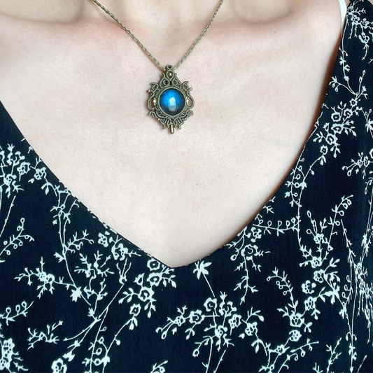 Miniature Lace Natural Labradorite Pendant Necklace