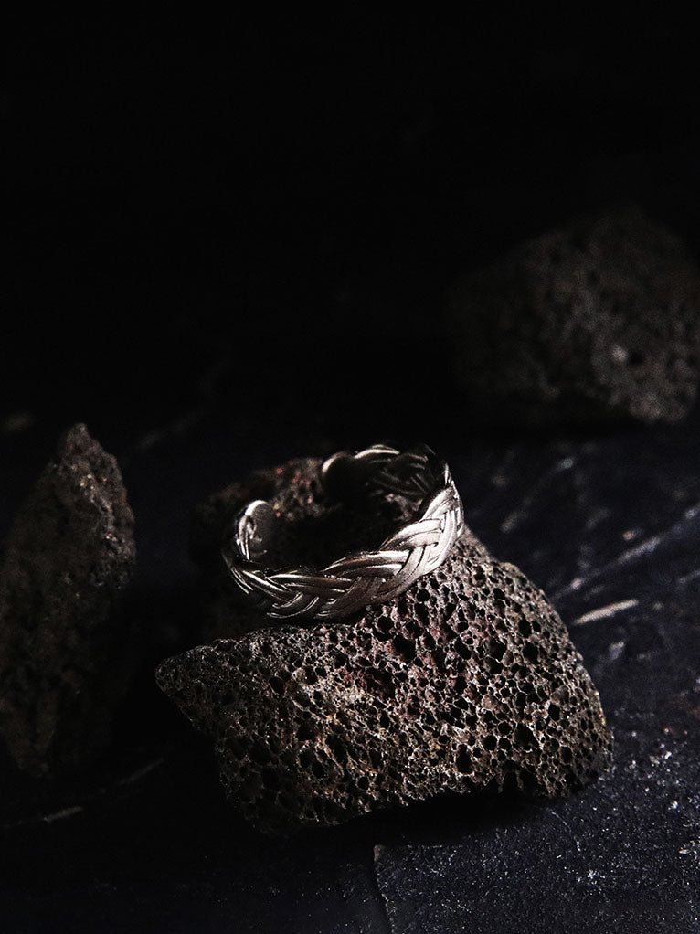 Anello con nodo celtico