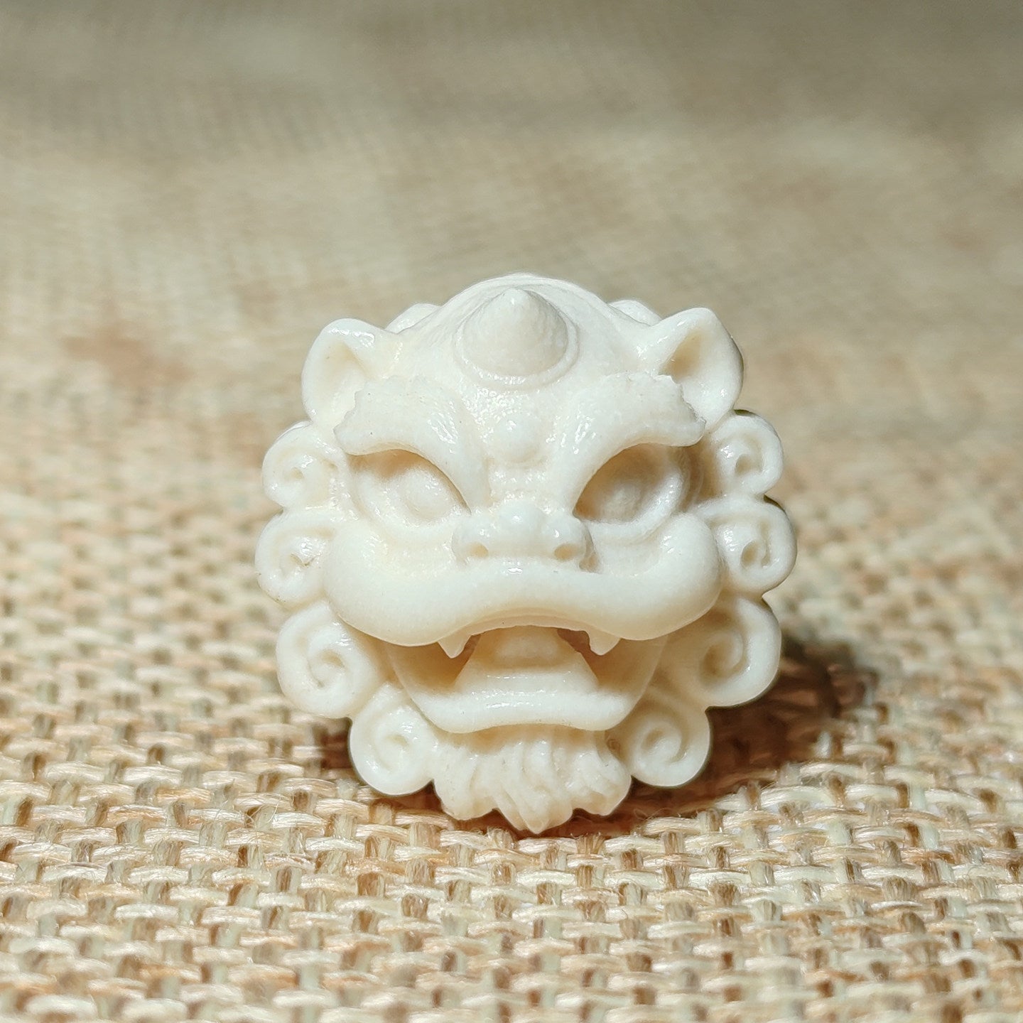 Antler-Carved Cartoon Lion Bead