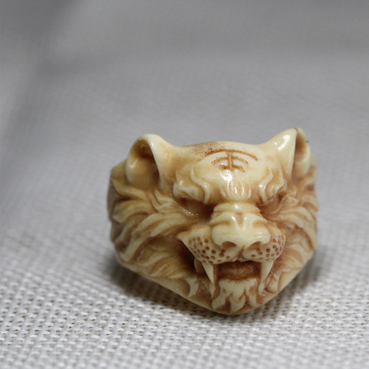 Hand-Carved Deer Antler Tiger Head Ring