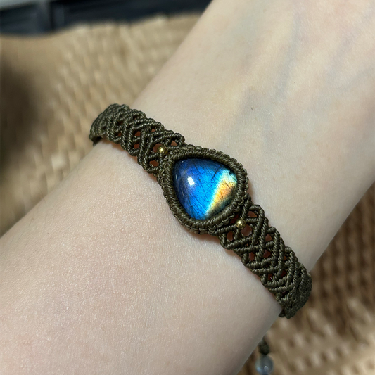 Labradorite Bracelet Woven with Half-Hitch Knots