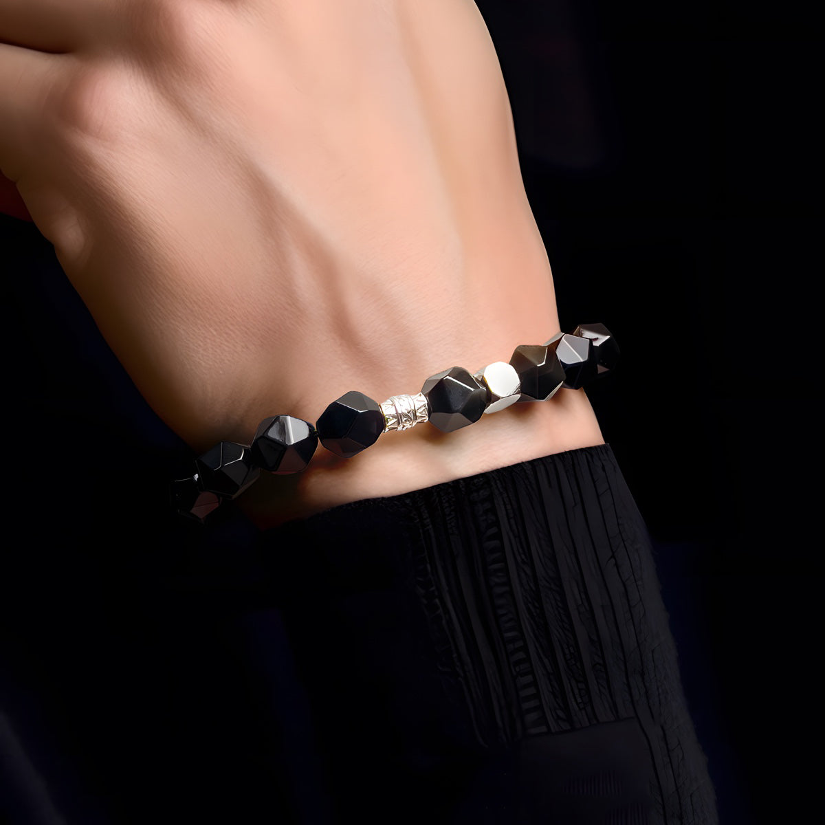 Bracelet mystérieux en perles à facettes en obsidienne
