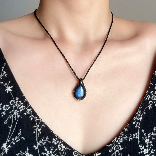 Natural Labradorite Teardrop Pendant Cord Necklace