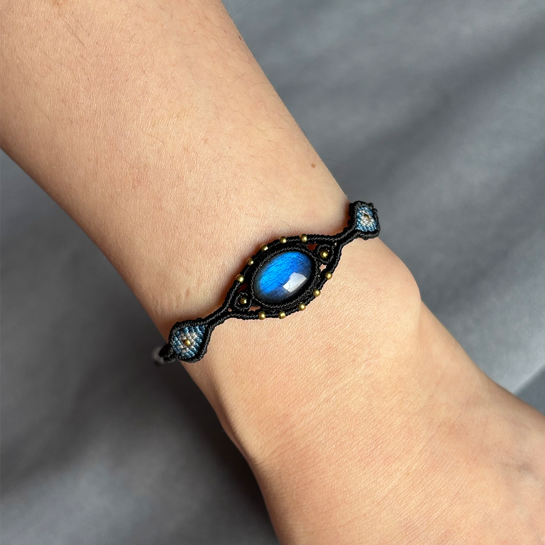 "Pupil" Natural Labradorite Braided Bracelet
